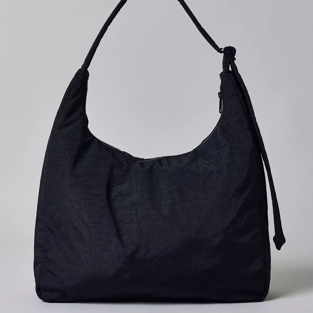 NWT Baggu x Peanuts Nylon Shoulder Bag - Embroidered Joe Warm - Picture 4 of 4